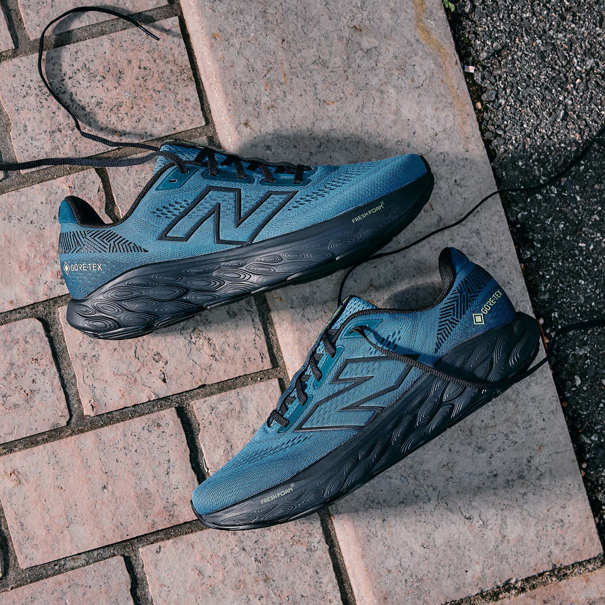 Foam sole running shoes on sale
