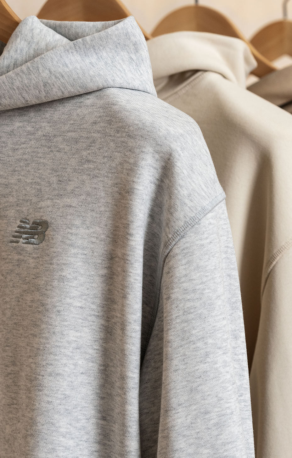 Ropa new balance sales running