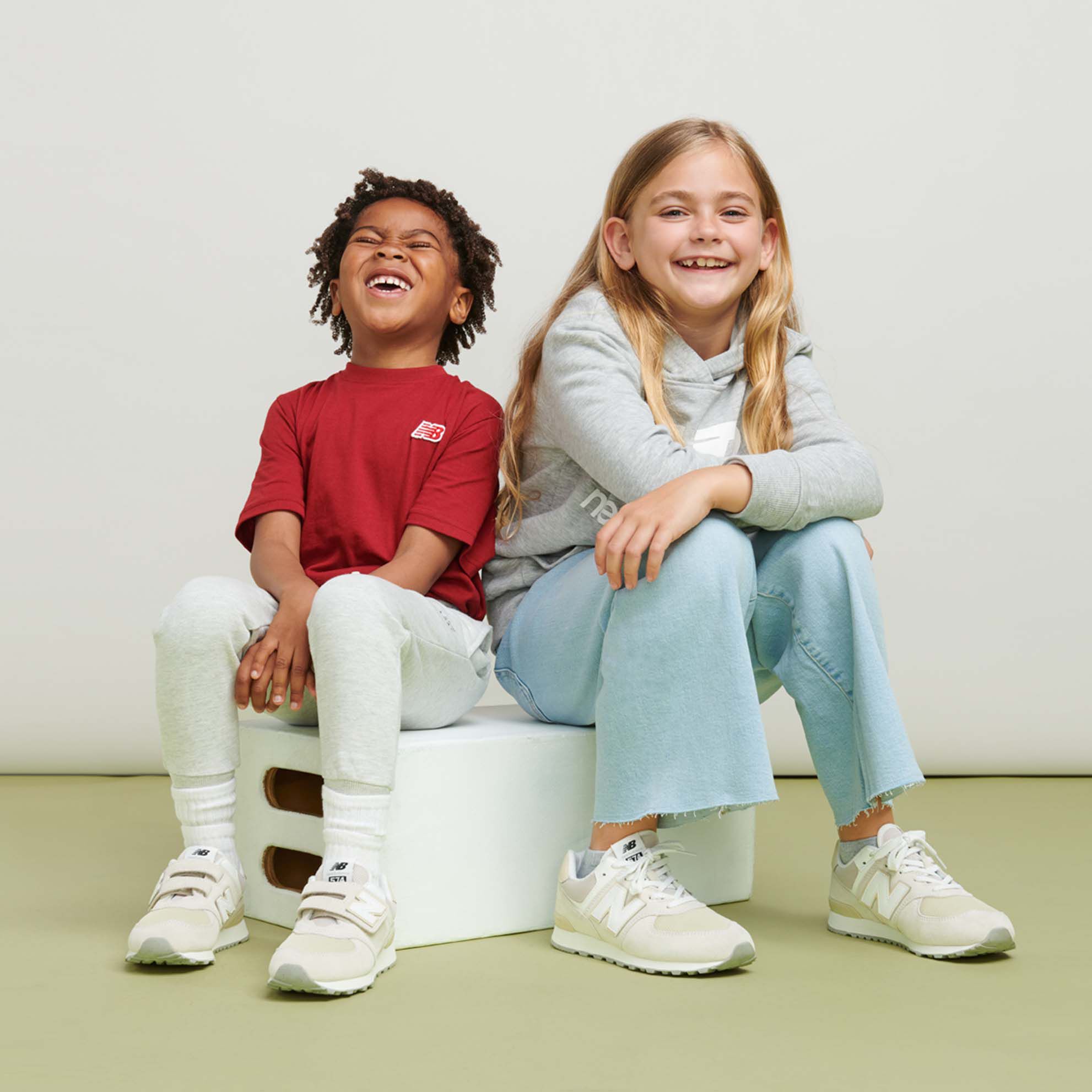 Black new balance kids online